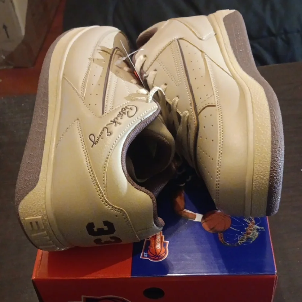 Ewing Orion Low "Cream Maroon" Sneakers Mens 9 Womens 10.5 NWBOX - Picture 7 of 10